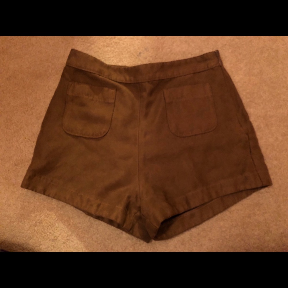 Hollister get suede brown shorts